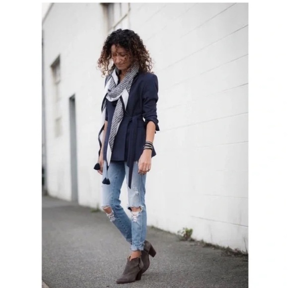 Banana Republic women’s blue wool front tie notched lapel blazer jacket size 2 - Picture 2 of 10